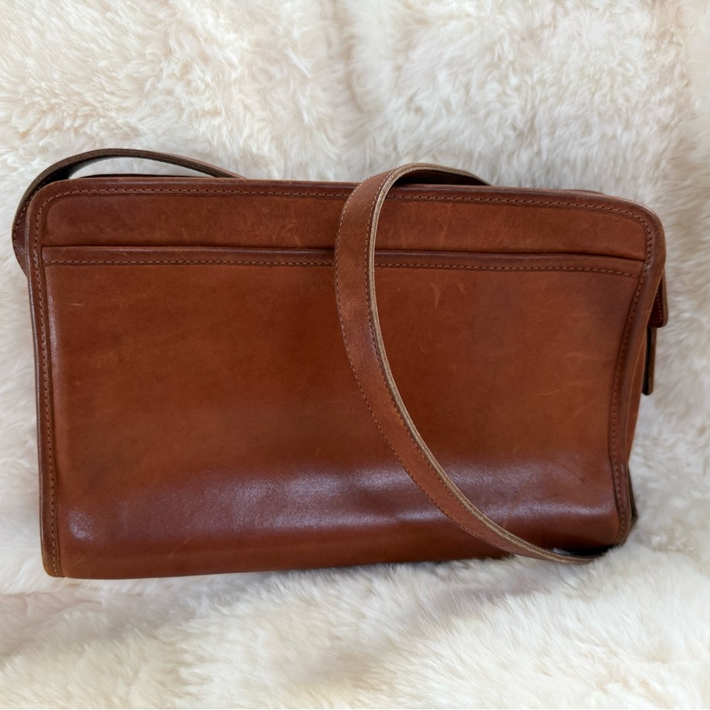 Vintage Coach Swagger Crossbody Bag in British Tan Leather